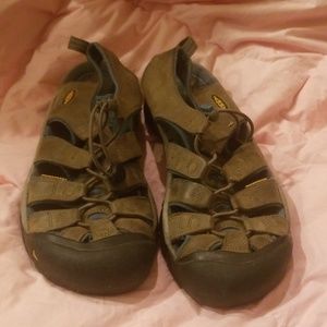 Keen Shoes